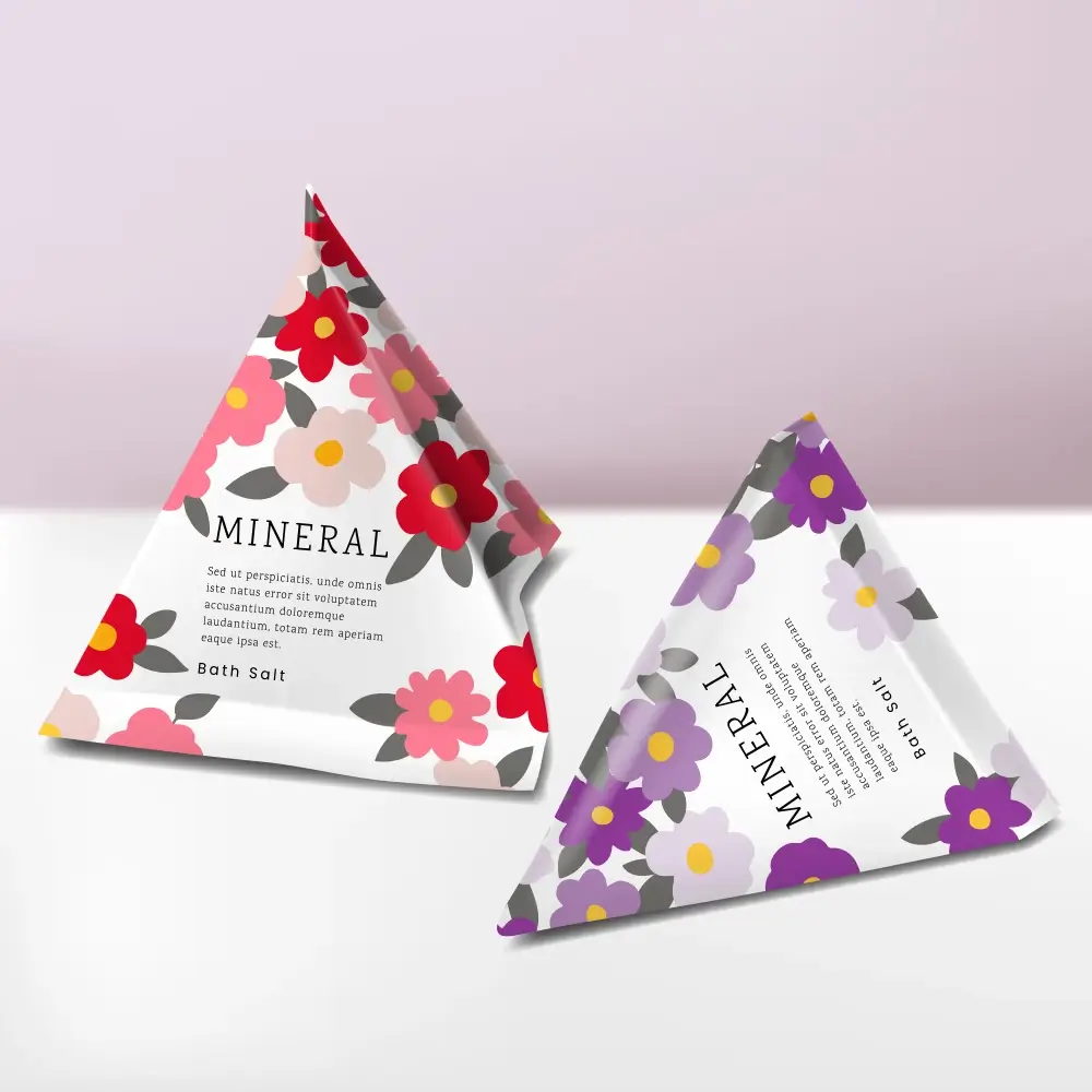 Custom Pyramid Boxes1 (1)